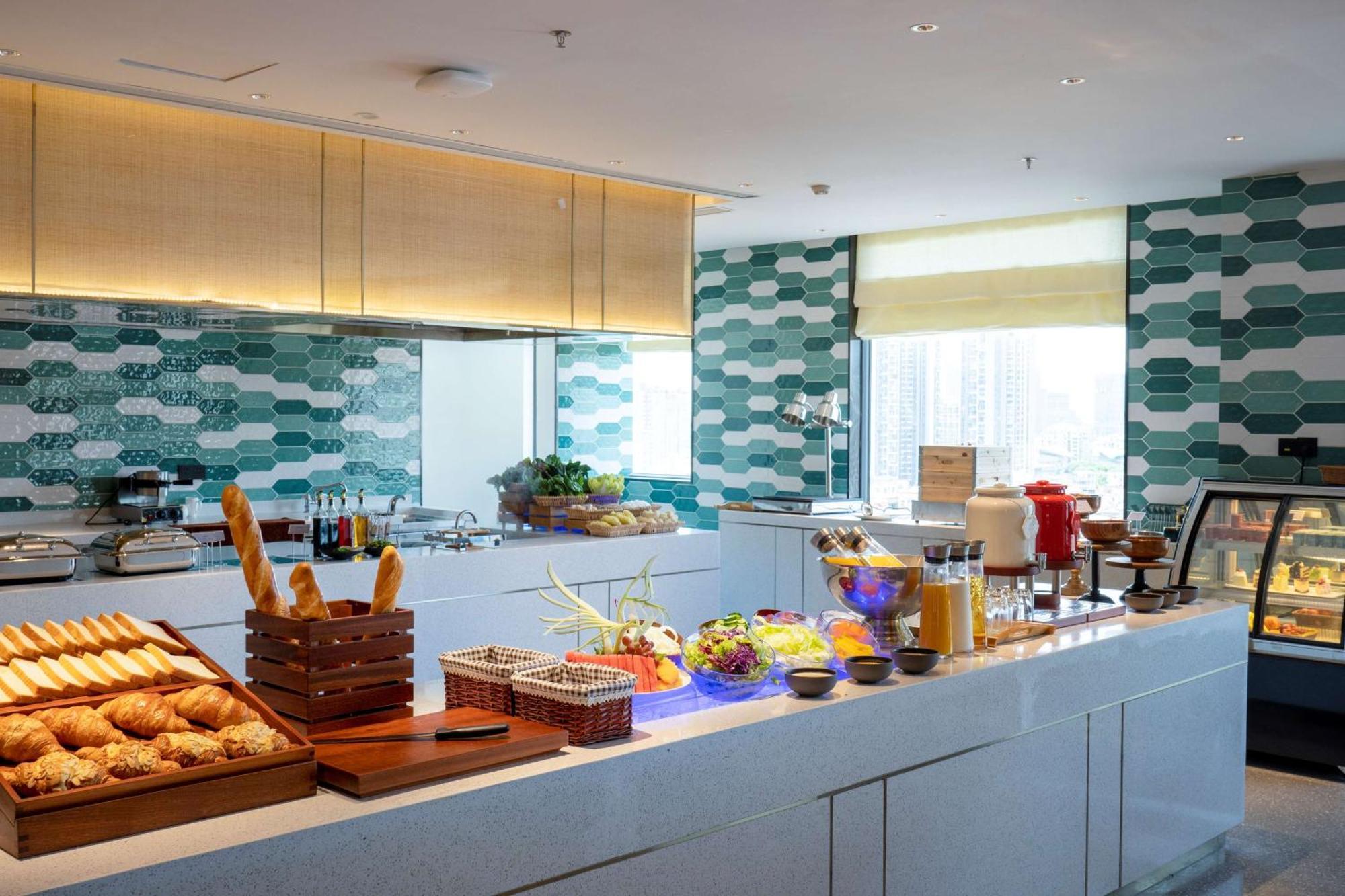 Hilton Garden Inn Shenzhen Nanshan Avenue Exteriér fotografie